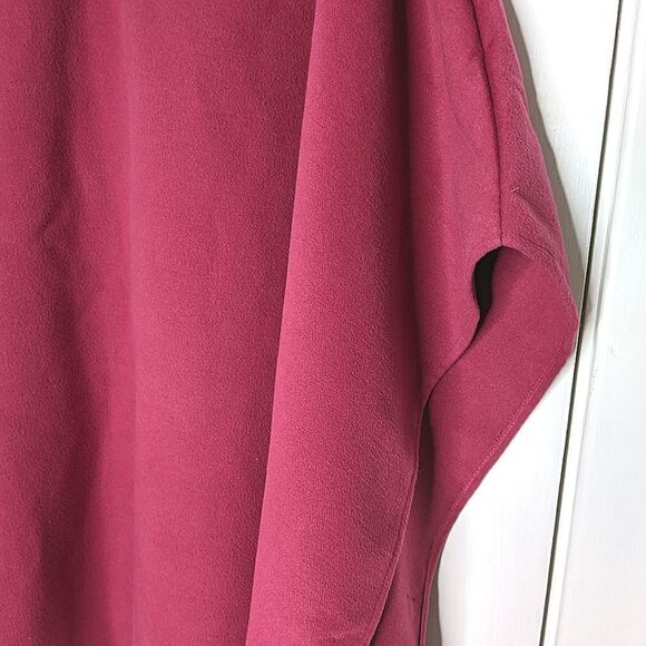 Violet Red Poly Fleece Zip Up Hooded Poncho size XL - Picture 8 of 10